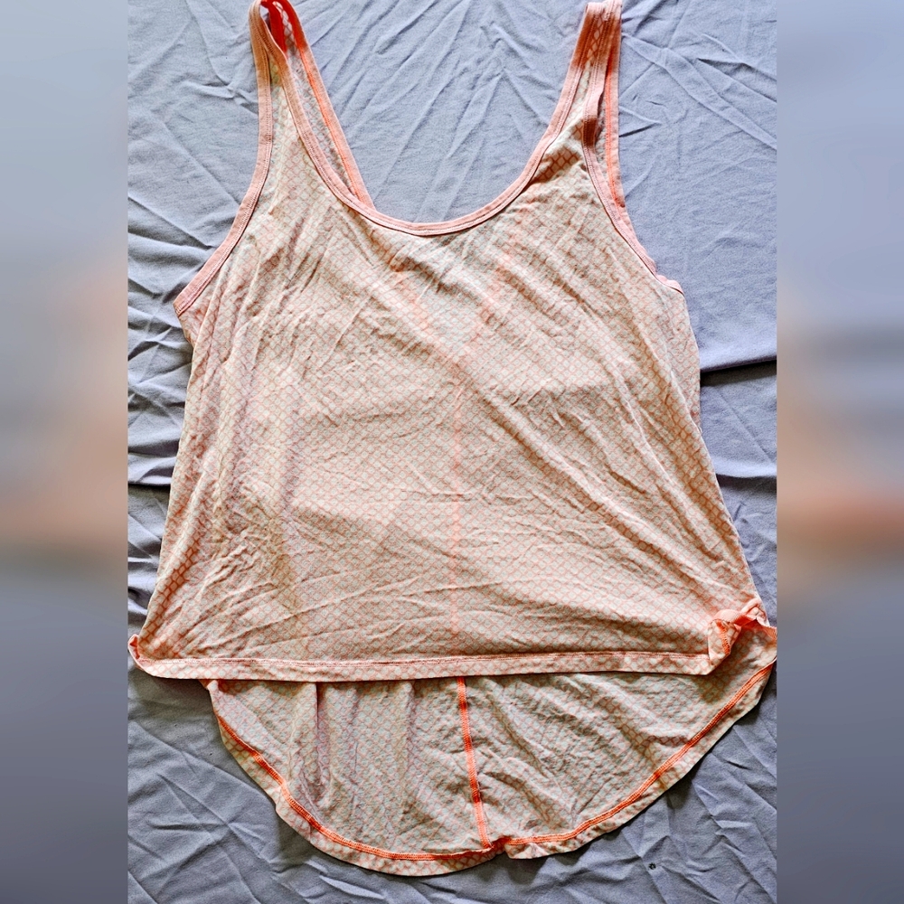 Lululemon singlet. Light cotton.